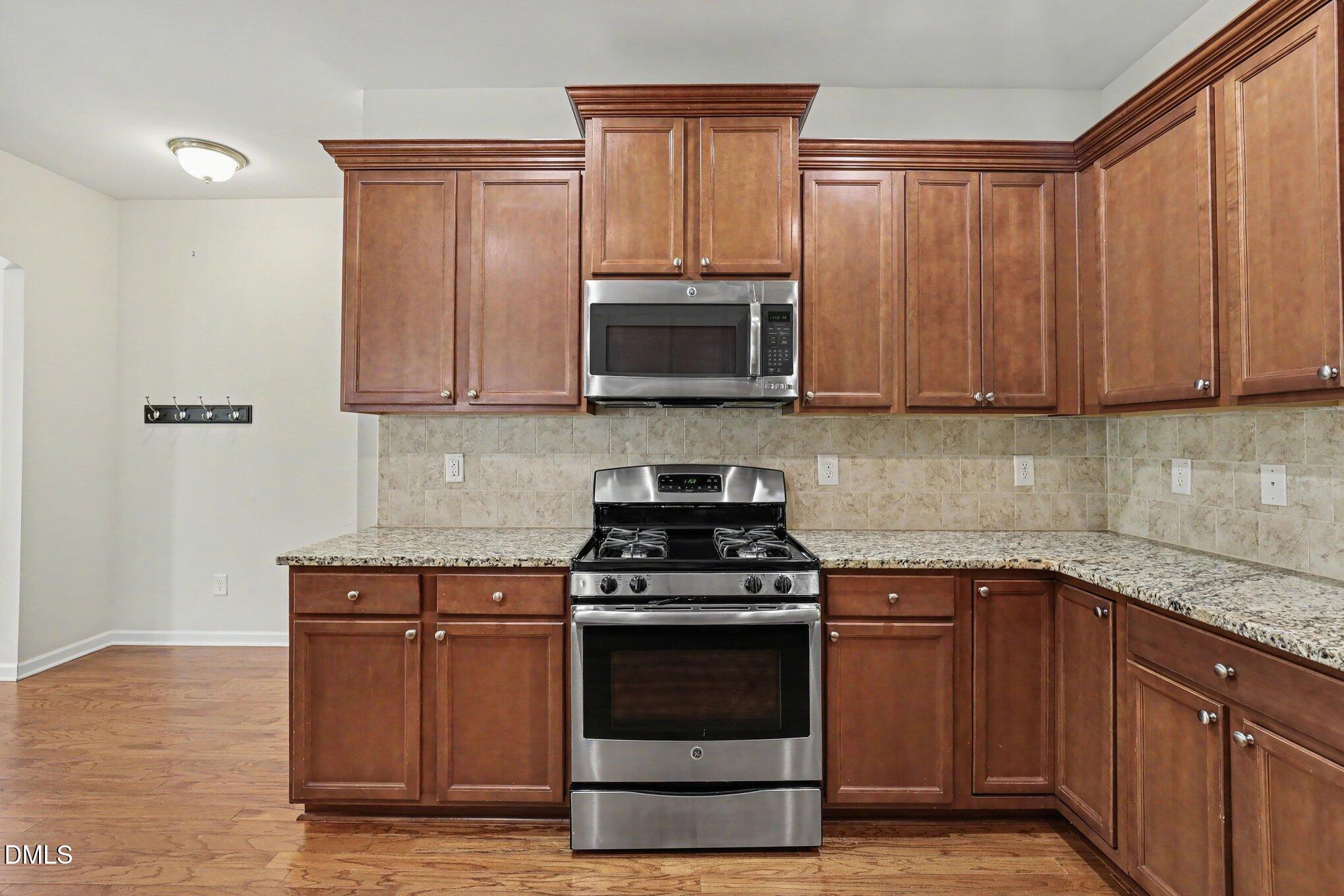 5053 Jelynn Street Raleigh, NC 27616 - Photo 17 of 33 017_file_4557