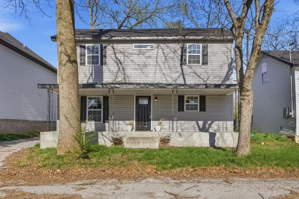$305,000 | 313 South Walnut Street, Mount Pleasant, TN 38474