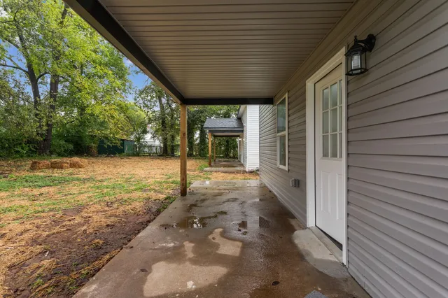 $329,900 | 313 South Walnut Street, Mount Pleasant, TN 38474