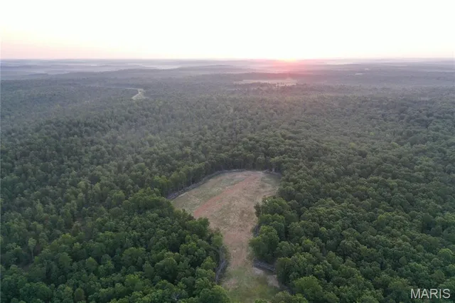 $1,100,000 | 3403 Ripley Bb-2, Doniphan, MO 63935