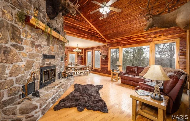 $1,100,000 | 3403 Ripley Bb-2, Doniphan, MO 63935