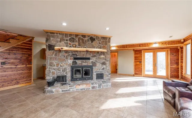 $1,100,000 | 3403 Ripley Bb-2, Doniphan, MO 63935