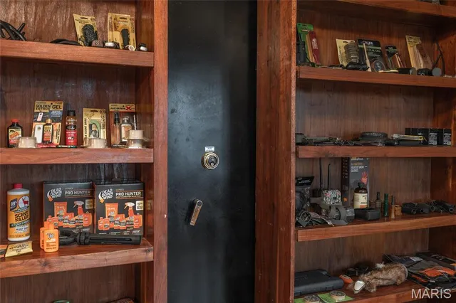 $1,100,000 | 3403 Ripley Bb-2, Doniphan, MO 63935