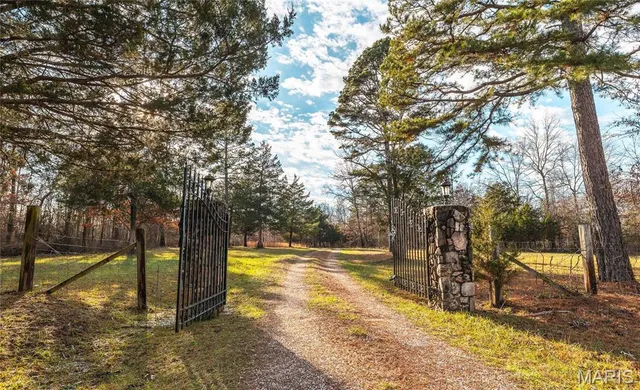 $1,100,000 | 3403 Ripley Bb-2, Doniphan, MO 63935