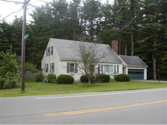 242 Dover Point Road Dover, NH 03820 - Photo 1 of 1