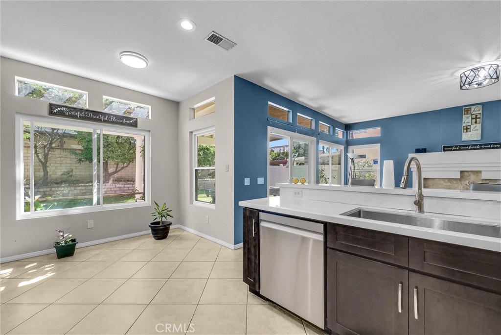 7437 Red Clover Way Highland, CA 92346 - Photo 8 of 33 Side area showing breakfast nook area