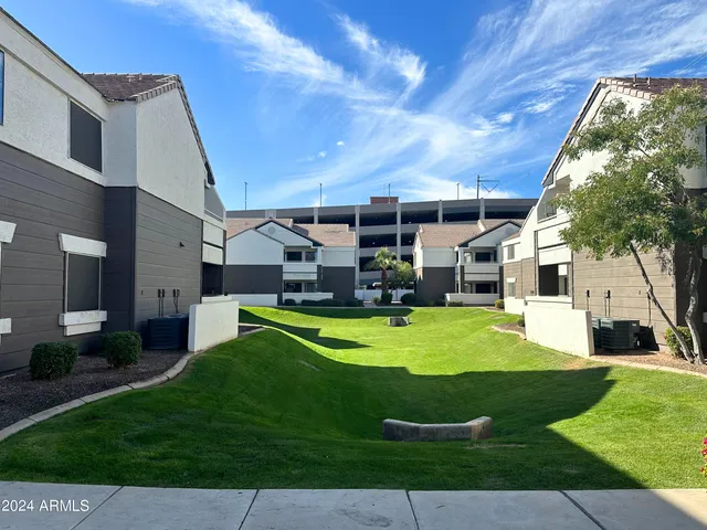 $1,750 | 36 East Vaughn Avenue, Gilbert, AZ 85234