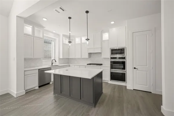 $559,000 | 2209 Pelican Drive, Mansfield, TX 76063