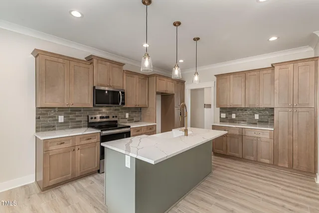 $479,900 | 141 Noramac Court, Selma, NC 27576