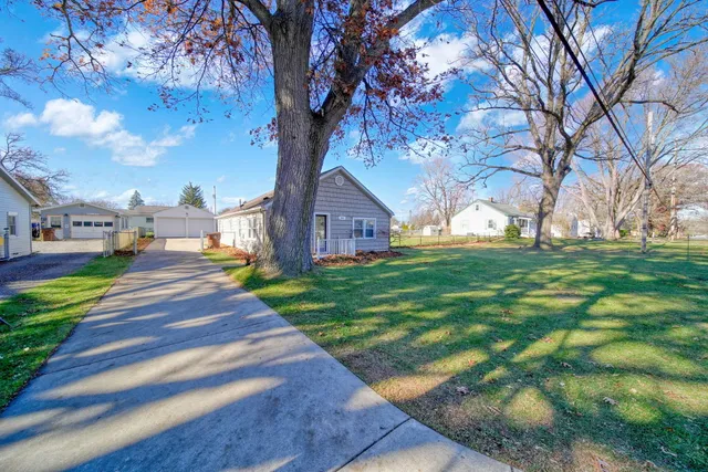 $180,000 | 884 Bryant Avenue, Jackson, MI 49202