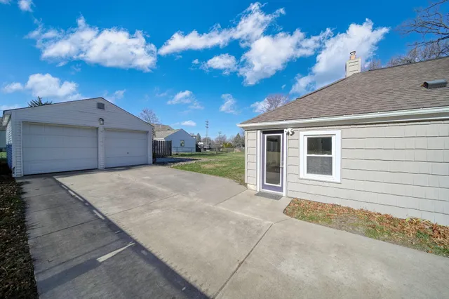 $180,000 | 884 Bryant Avenue, Jackson, MI 49202