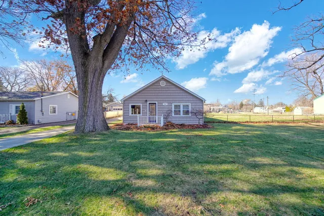 $180,000 | 884 Bryant Avenue, Jackson, MI 49202