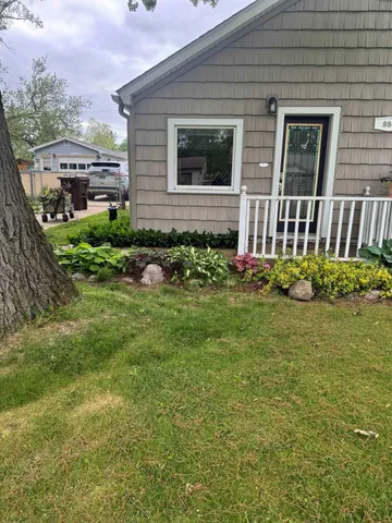 $180,000 | 884 Bryant Avenue, Jackson, MI 49202