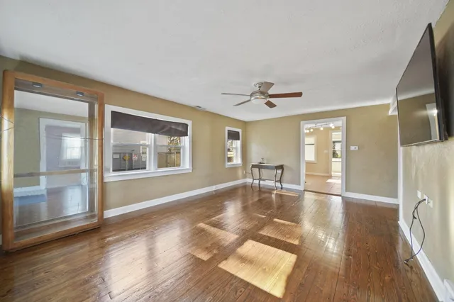 $180,000 | 884 Bryant Avenue, Jackson, MI 49202