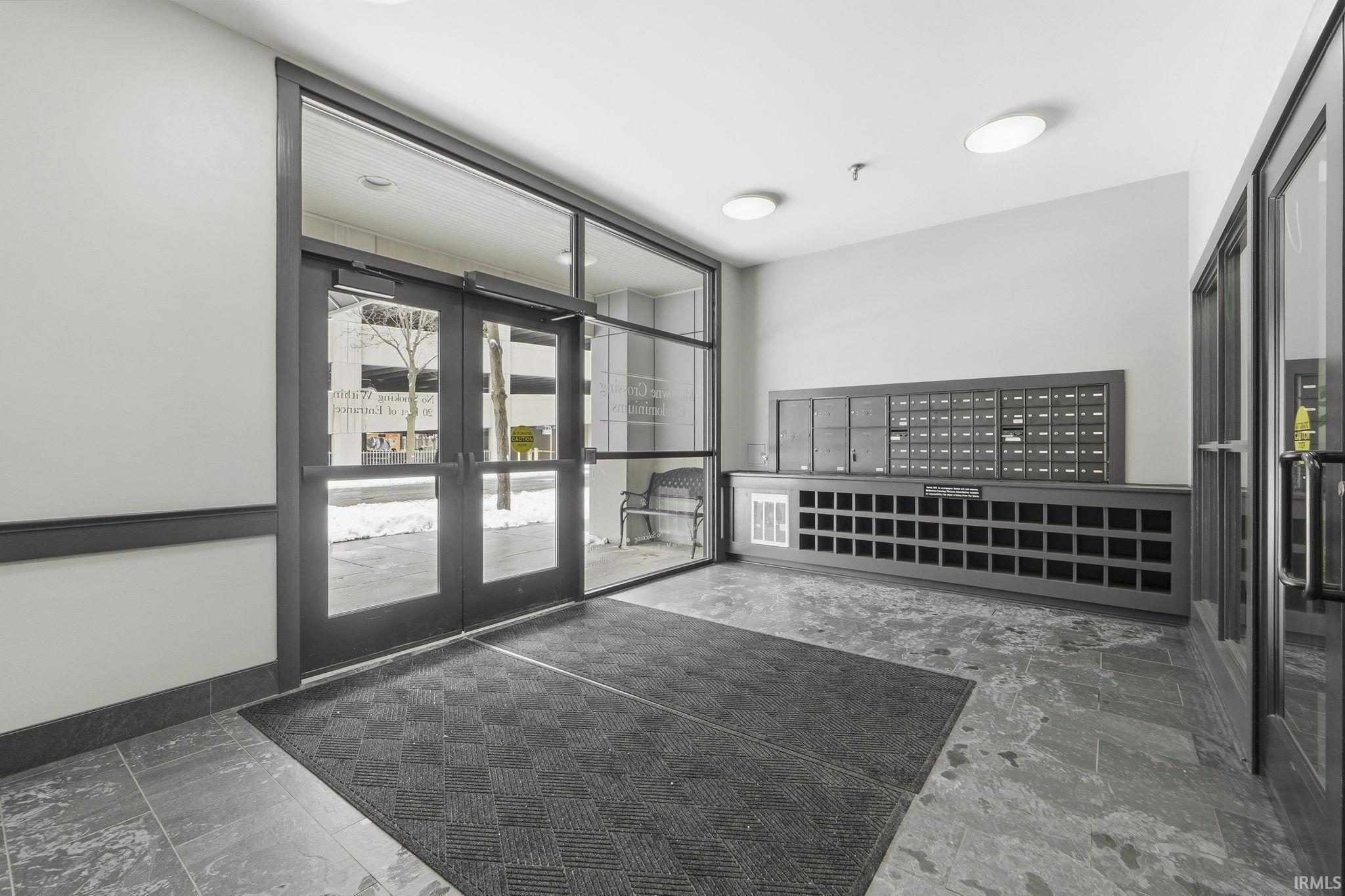 113 West Wayne Street, Unit 202 Fort Wayne, IN 46802 - Photo 29 of 33