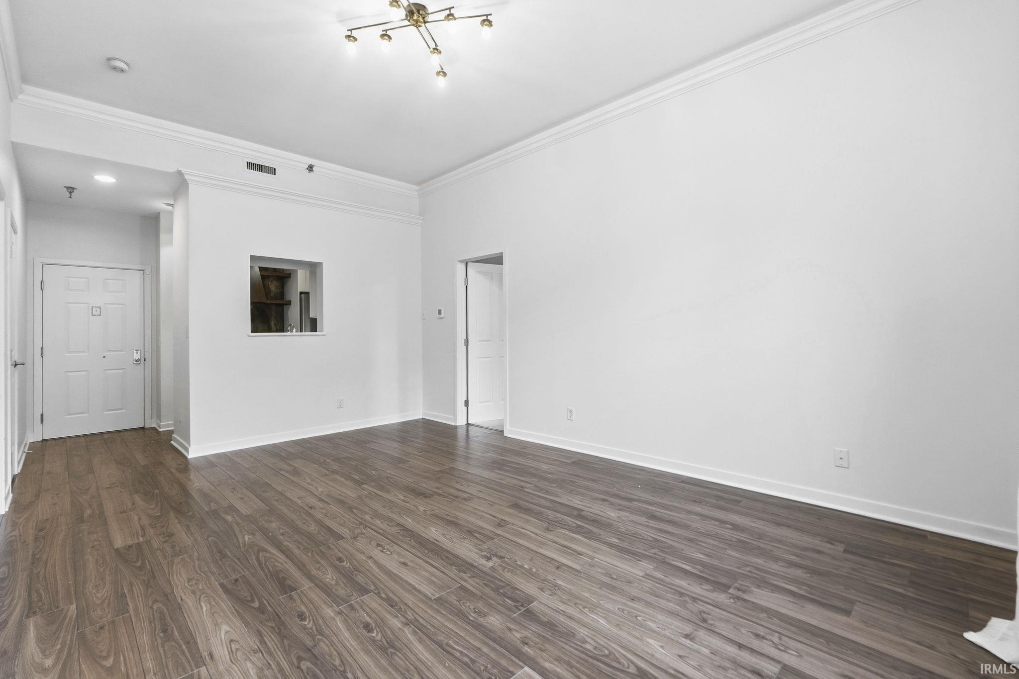 113 West Wayne Street, Unit 202 Fort Wayne, IN 46802 - Photo 8 of 33