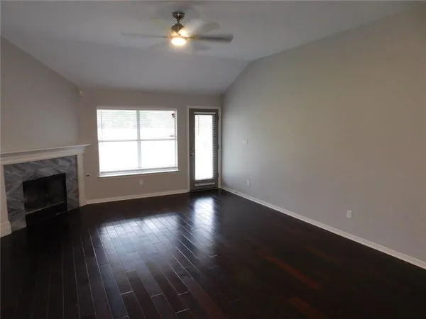 $1,895 | 651 Columbine Avenue, Cedar Park, TX 78613