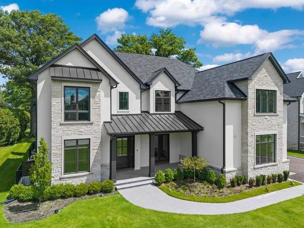 3890 Greenacre Drive, Northbrook, IL 60062