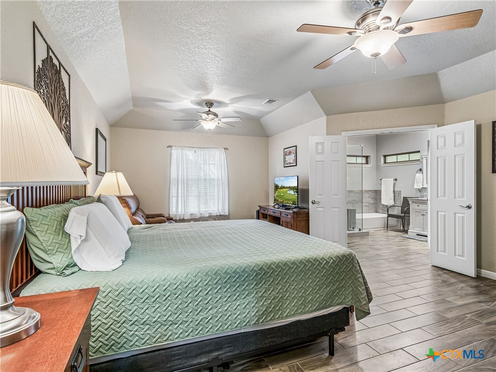 184 Stockman Circle Spring Branch, TX 78070 - Photo 21 of 47