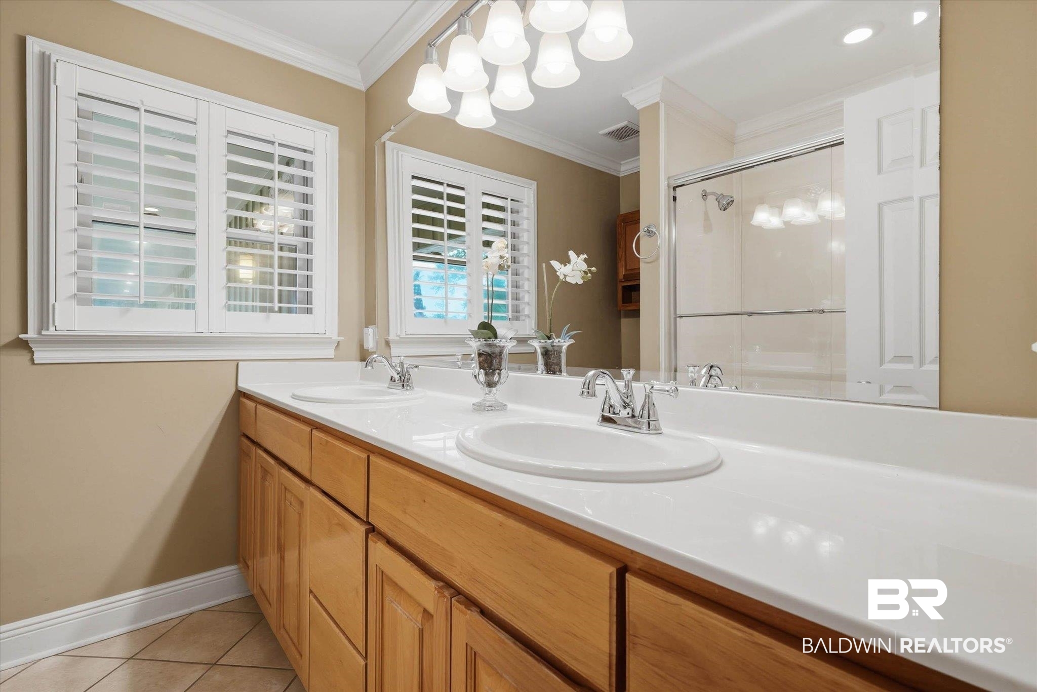 3801 Point Road Mobile, AL 36619 - Photo 25 of 55 Bathroom