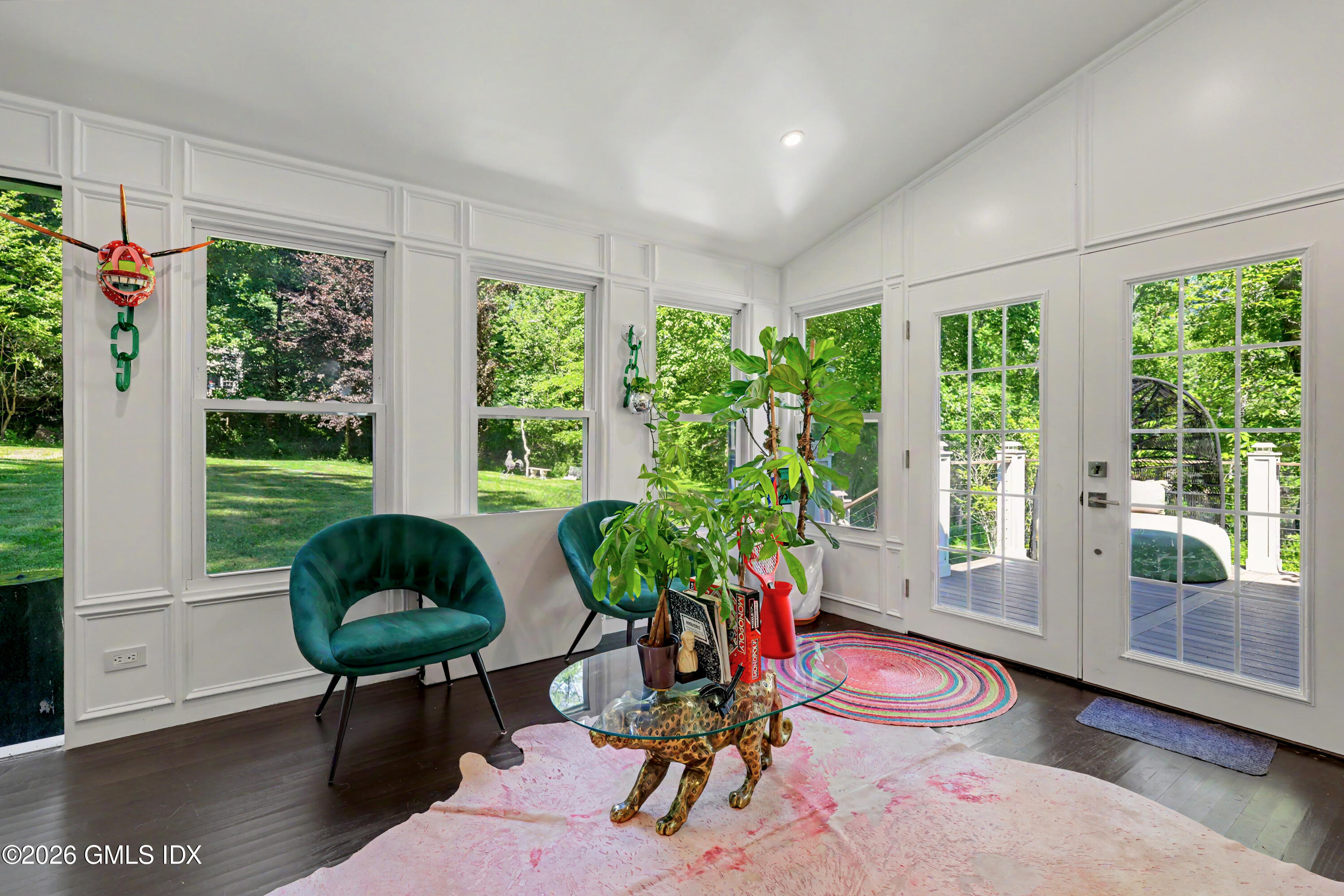 84 Hunting Ridge Road Greenwich, CT 06831 - Photo 9 of 37 Sitting Room
