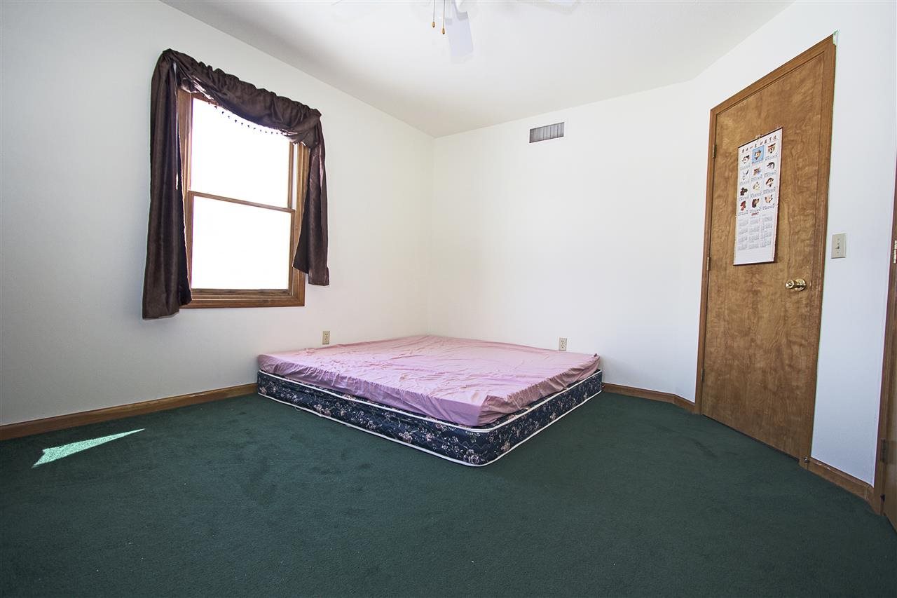 4060 North Sullivan Road Leesburg, IN 46538 - Photo 9 of 13 Gallery Image 9
