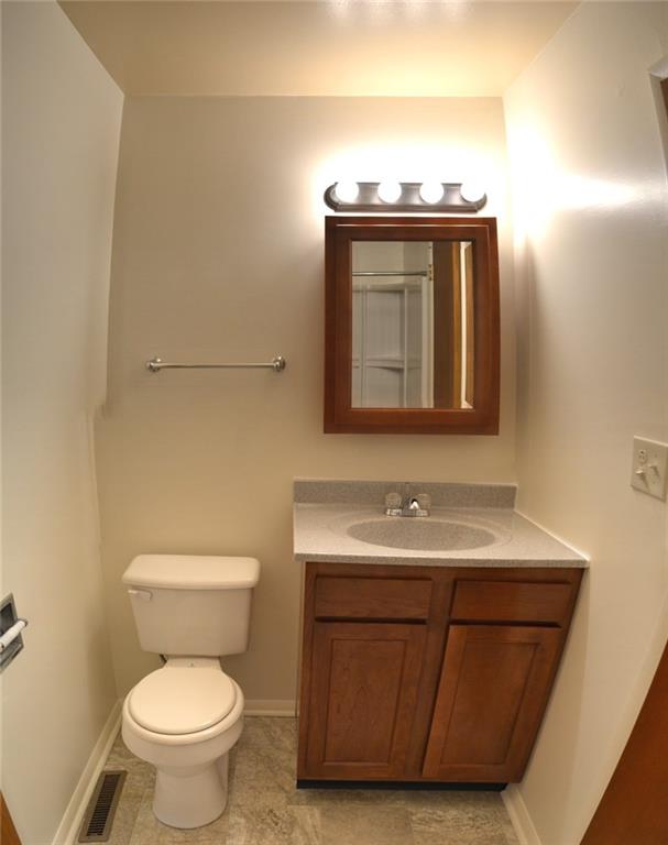 1816 Raintree Drive Anderson, IN 46011 - Photo 4 of 10 Gallery Image 4