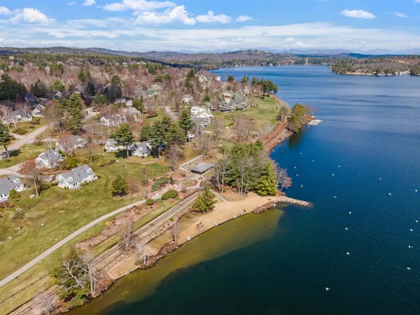 $1,699,000 | 38 Crane Circle, Laconia, NH 03246