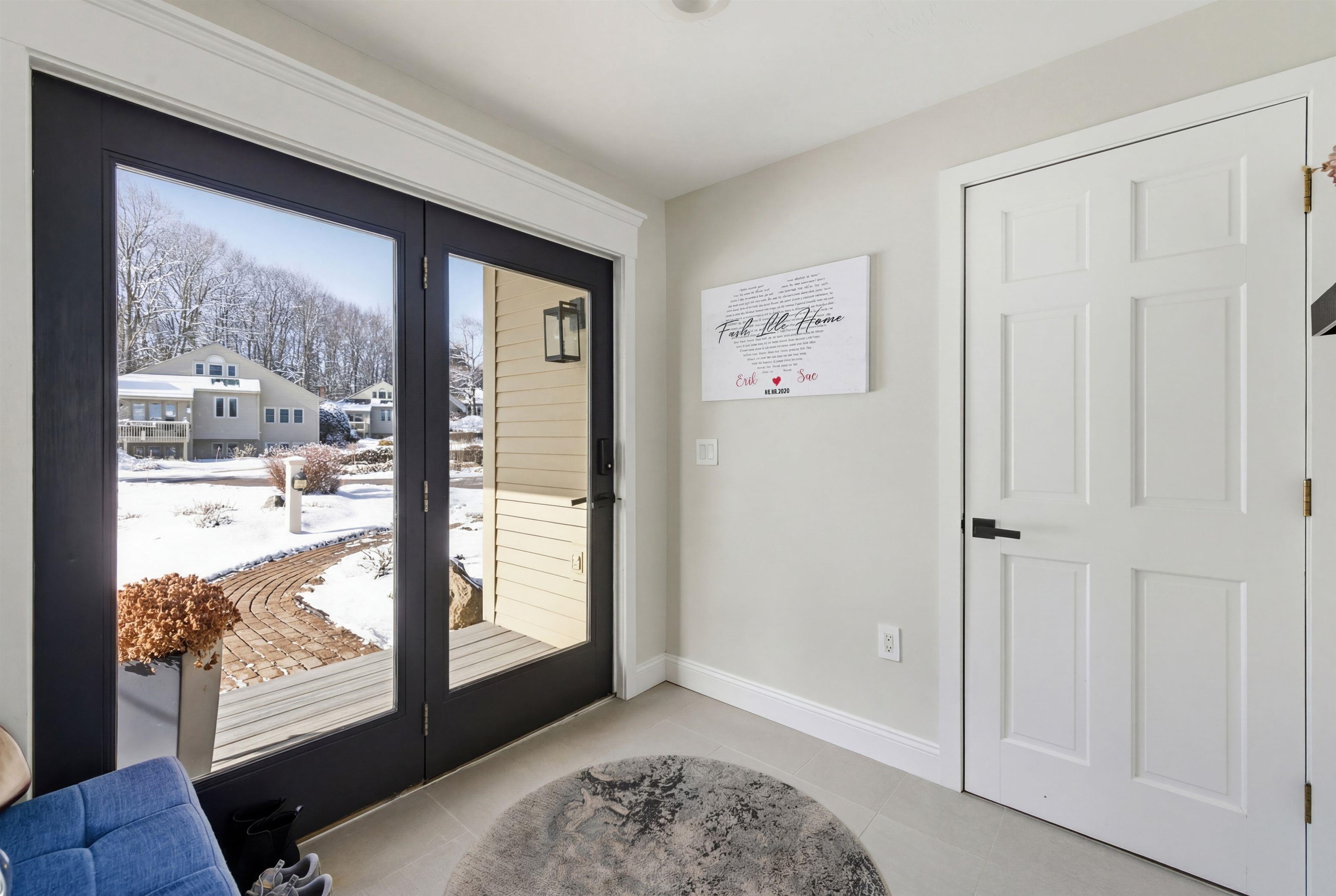 38 Crane Circle Laconia, NH 03246 - Photo 5 of 58