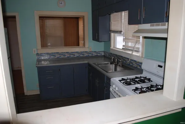 $122,500 | 7976 North Tecumseh Road, Walkerton, IN 46574