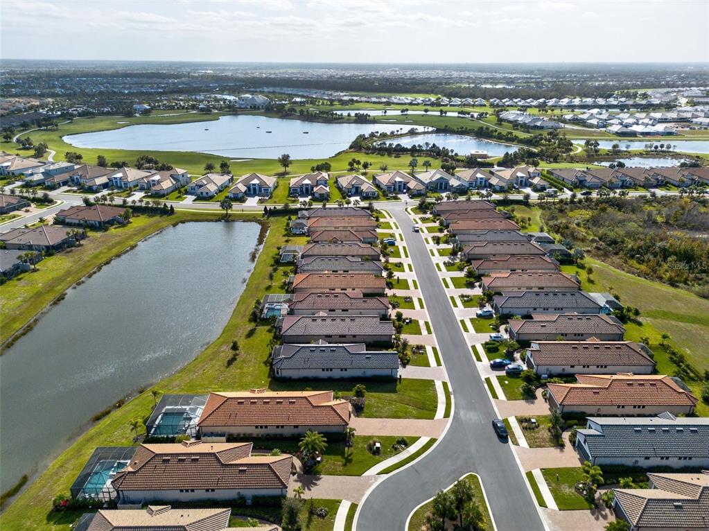 3021 Veneto Court Lakewood Ranch, FL 34211 - Photo 68 of 92