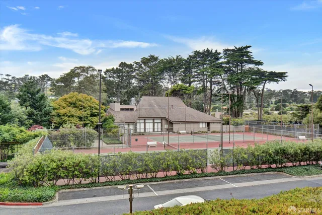 $1,088,000 | 115 South Lake Merced Hills, San Francisco, CA 94132
