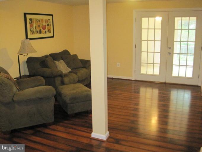 3915 Findley Road Woodbridge, VA 22193 - Photo 17 of 22 Family Room #2