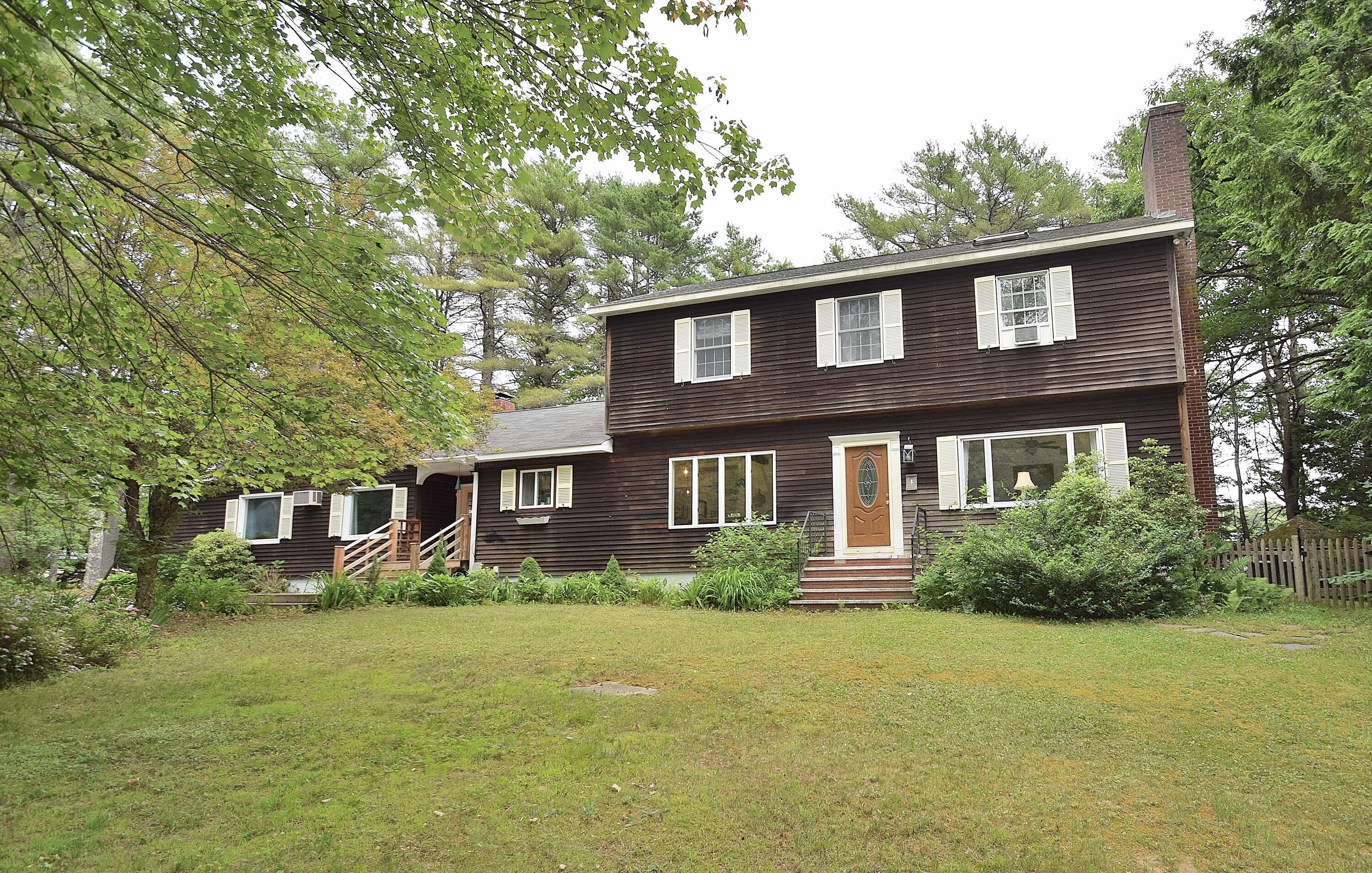 10 Durham Road Freeport, ME 04032 - Photo 1 of 111 front 10 durham road