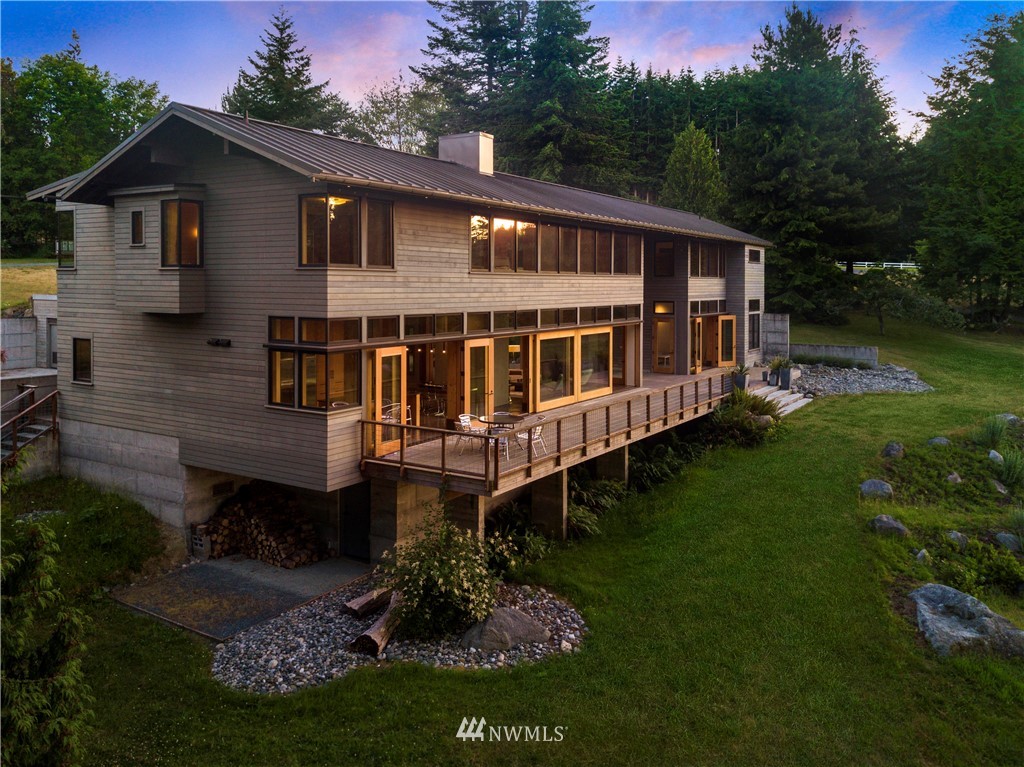4669 Saratoga Road Langley, WA 98260 - Photo 1 of 23 Gallery Image 1
