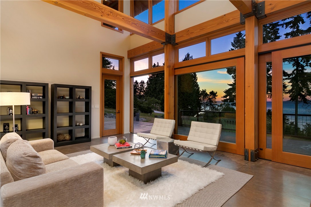 4669 Saratoga Road Langley, WA 98260 - Photo 10 of 23 Gallery Image 10