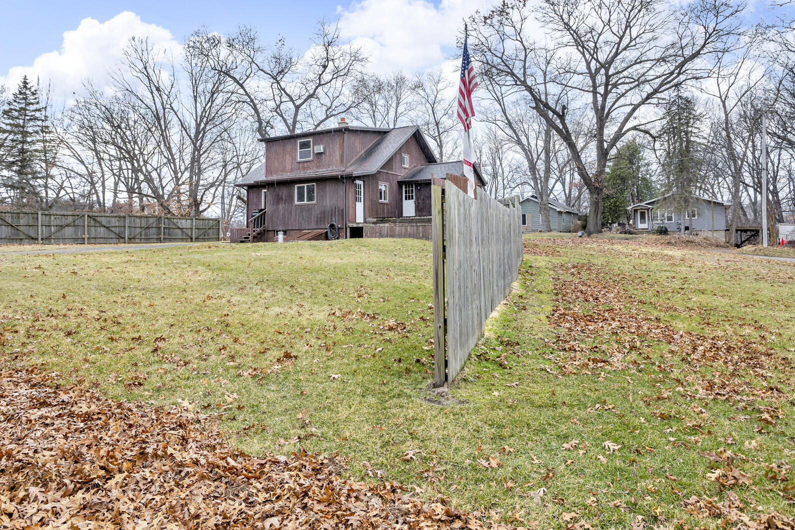 909 Munith Road Jackson, MI 49201 - Photo 13 of 45 0N0A3904