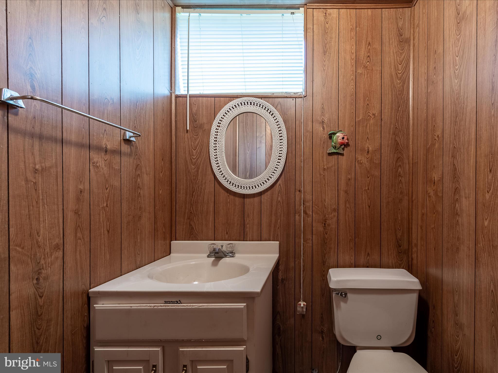 5240 Winchester Grade Road Berkeley Springs, WV 25411 - Photo 32 of 58 Basement Half Bath
