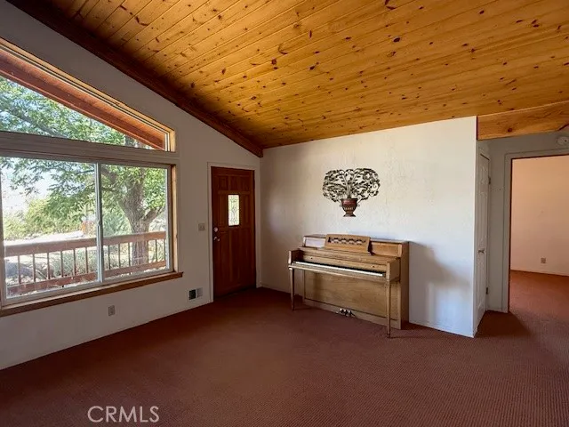 $224,900 | 9656 Glacier Gulch Road, Weldon, CA 93283