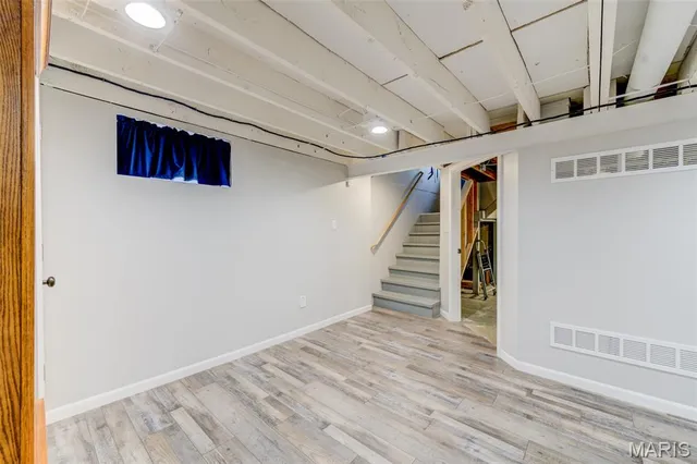 $174,900 | 630 St Christina Lane, Florissant, MO 63031