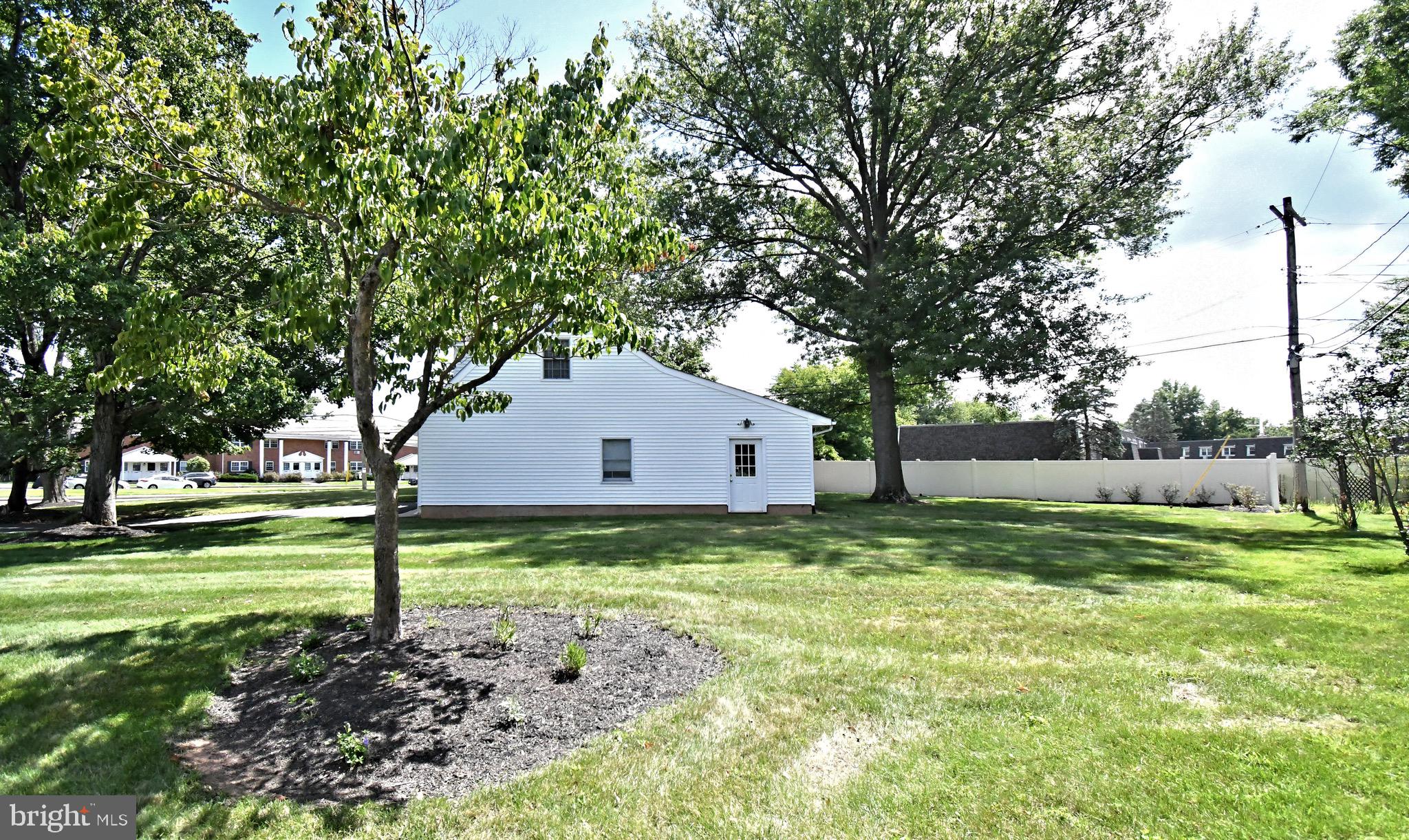 124 Church Road North Wales, PA 19454 - Photo 36 of 44 Back Yard