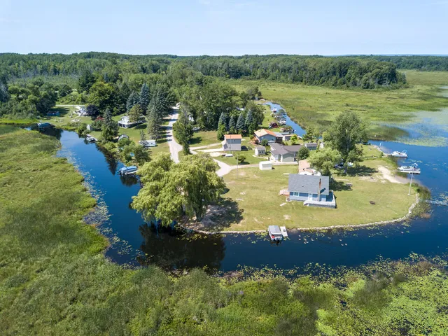 $349,900 | 4419 East State Road, Hale, MI 48739