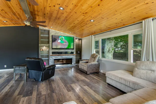 $349,900 | 4419 East State Road, Hale, MI 48739