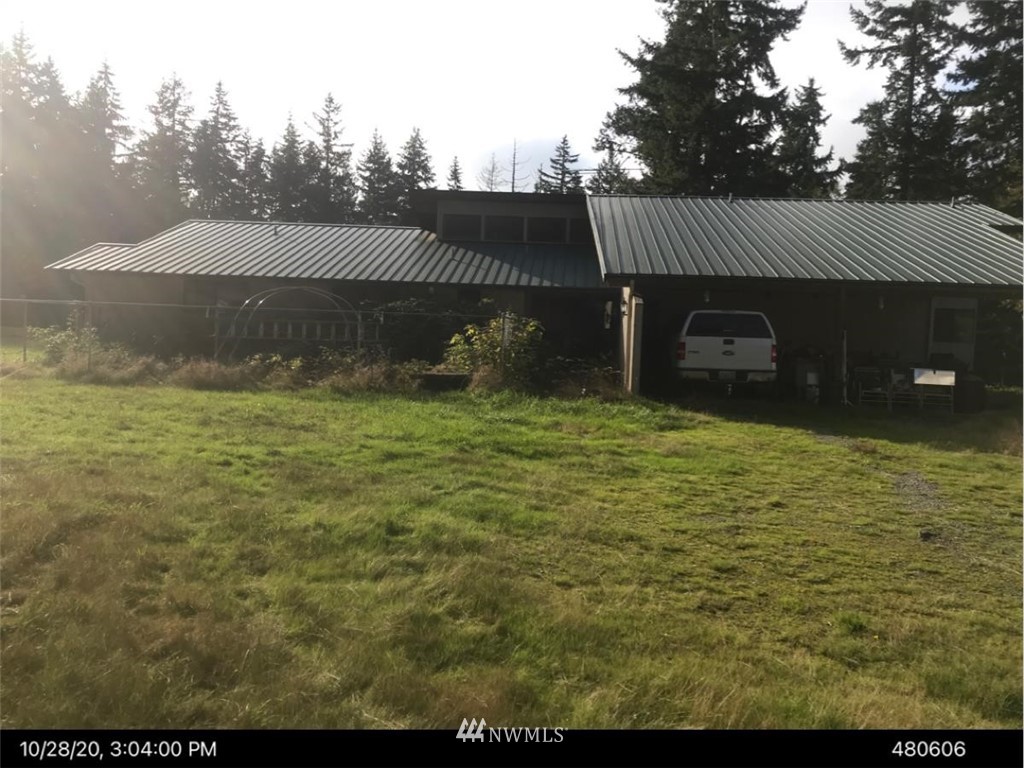 6960 Holst Road Clinton, WA 98236 - Photo 1 of 1 Gallery Image 1