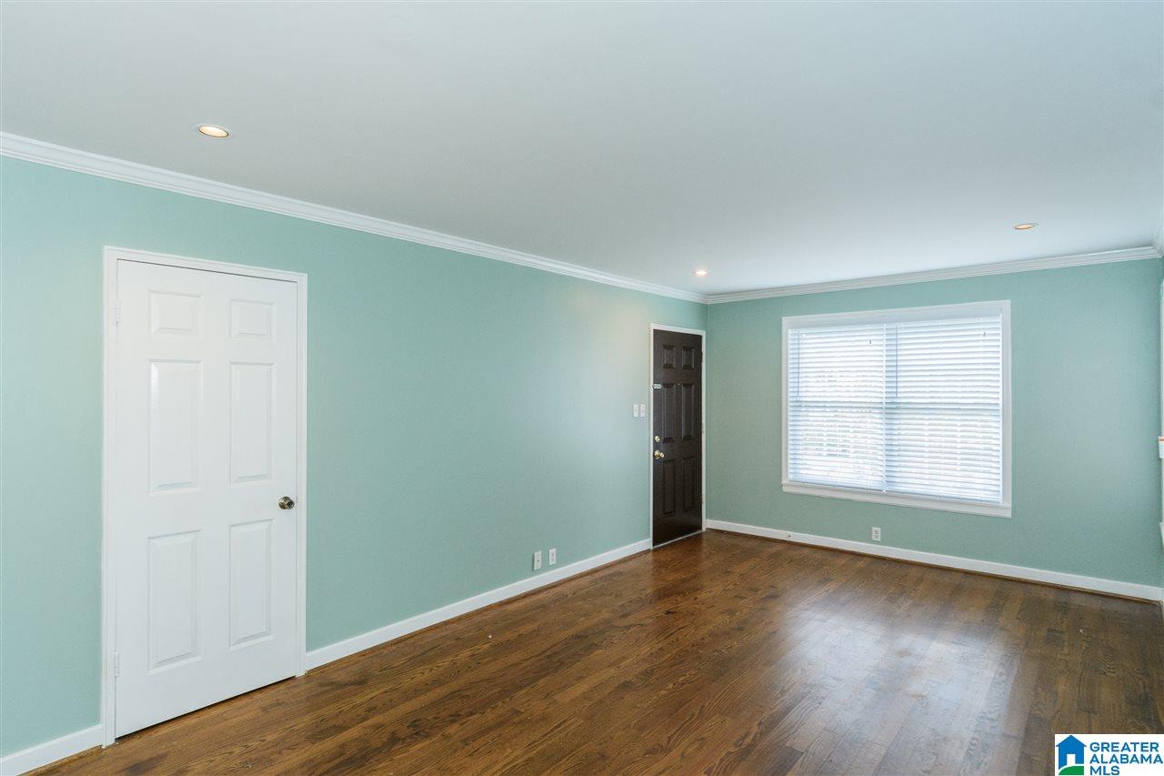203 Fox Hall Road, Unit 203C Birmingham, AL 35213 - Photo 4 of 21