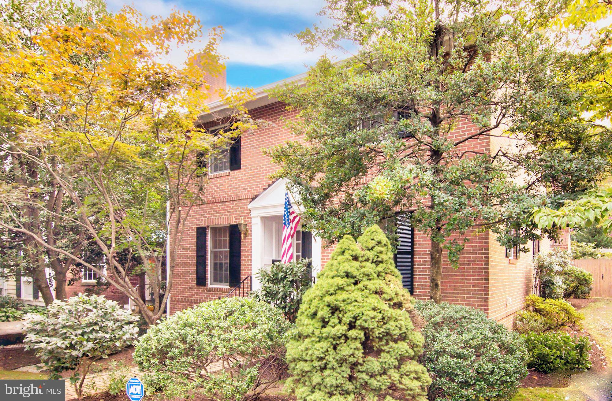 710 West Braddock Road Alexandria, VA 22302 - Photo 1 of 30 Exterior (Front)