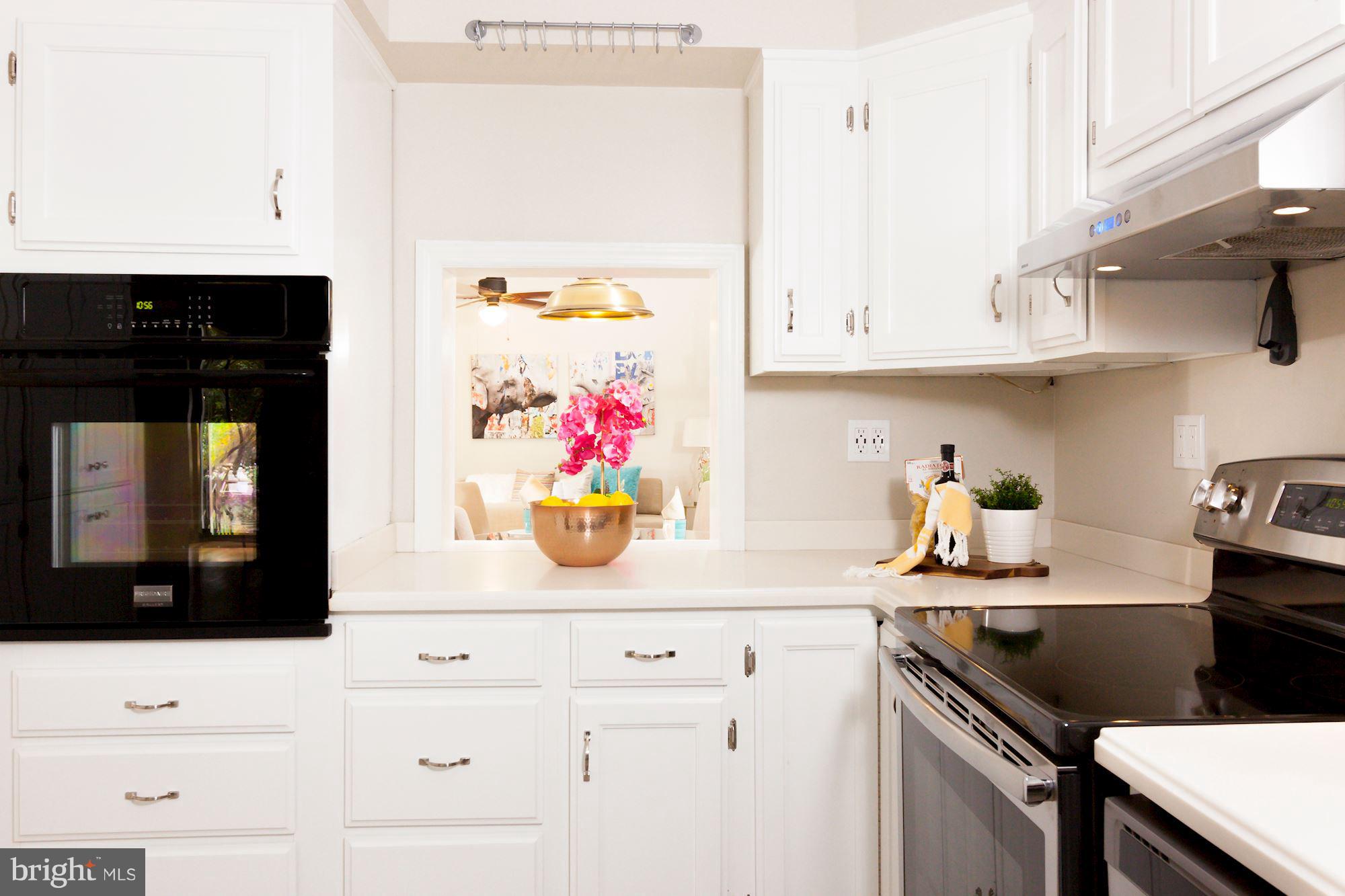 710 West Braddock Road Alexandria, VA 22302 - Photo 17 of 30 Kitchen