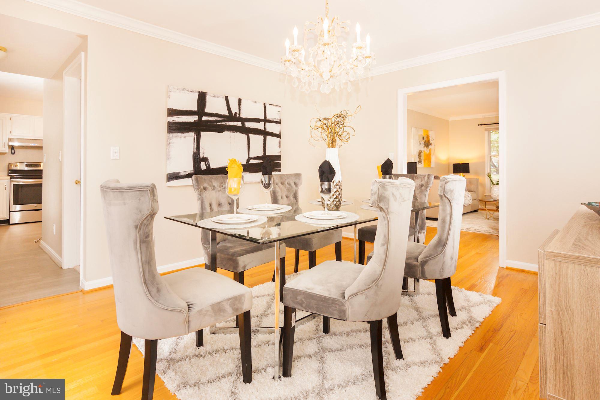 710 West Braddock Road Alexandria, VA 22302 - Photo 6 of 30 Dining Room