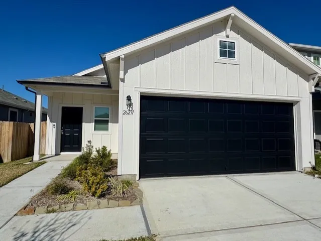 $1,950 | 26231 Arrowleaf Drive, Magnolia, TX 77355