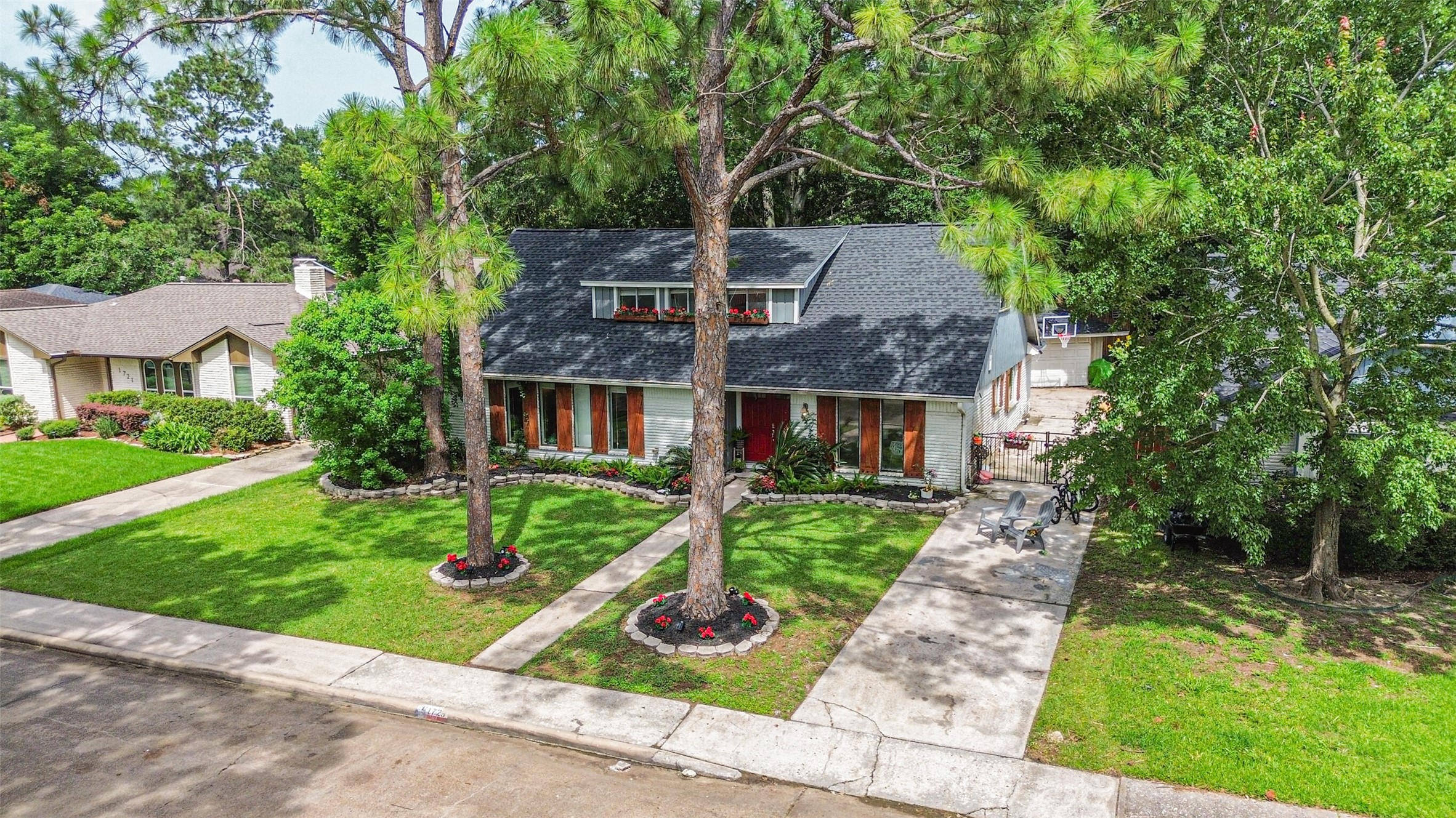 1723 Capstan Road Houston, TX 77062 - Photo 38 of 43